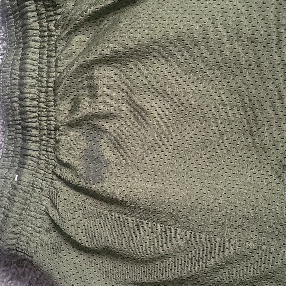 Nike Basketball Shorts - Picture 6 of 7